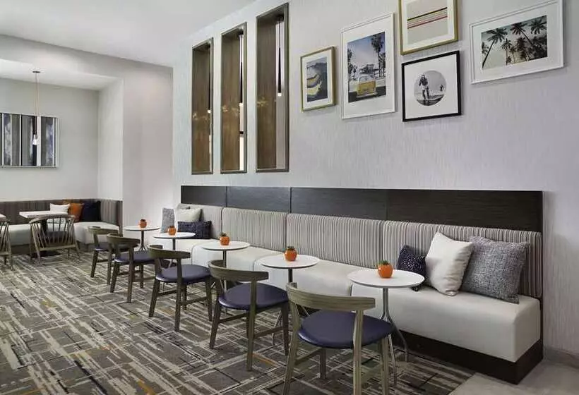 Homewood Suites By Hilton San Diego Central