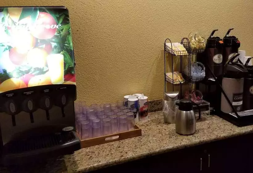 Fotos del hotel Ramada By Wyndham Houston Intercontinental Airport East:  6