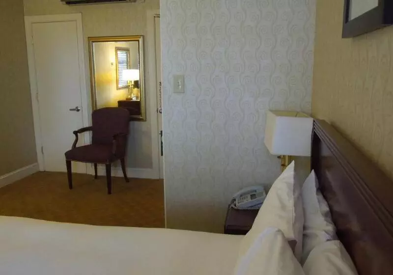 Fotos del hotel Dupont Circle Embassy Inn By Found:  20