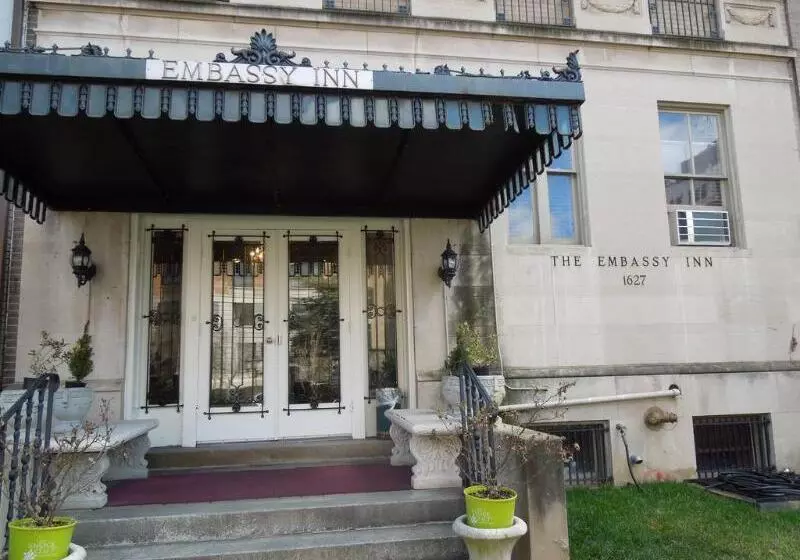 Fotos del hotel Dupont Circle Embassy Inn By Found:  4