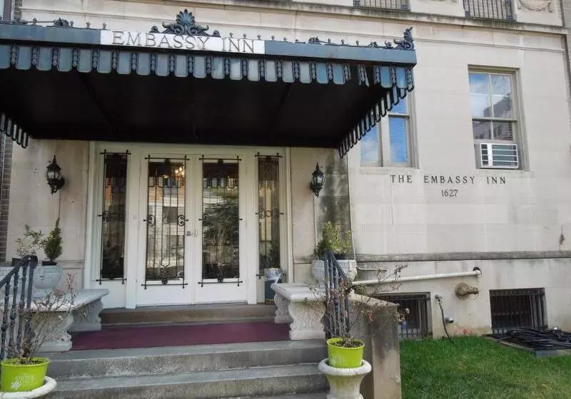 Fotos del hotel Dupont Circle Embassy Inn By Found:  12