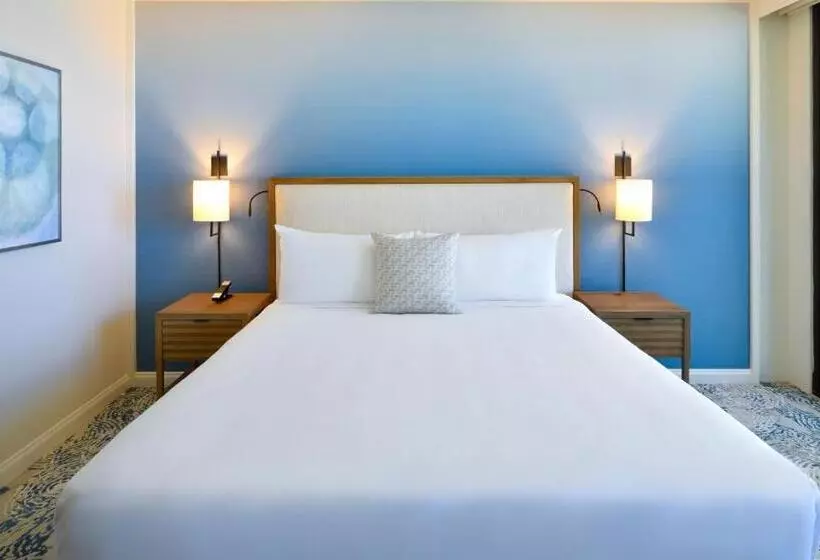 Halepuna Waikiki By Halekulani