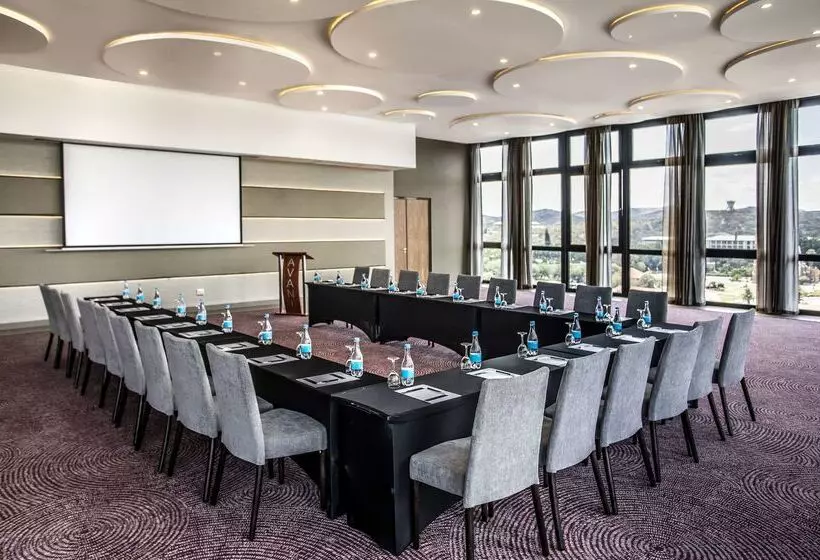 Fotos del hotel Avani Windhoek  & Casino:  29