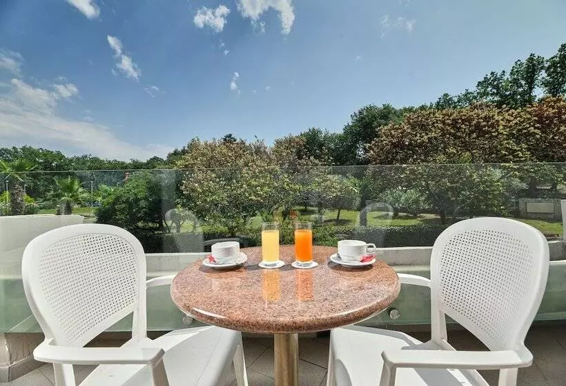 Fotos del hotel Mediteran Plava Laguna:  8