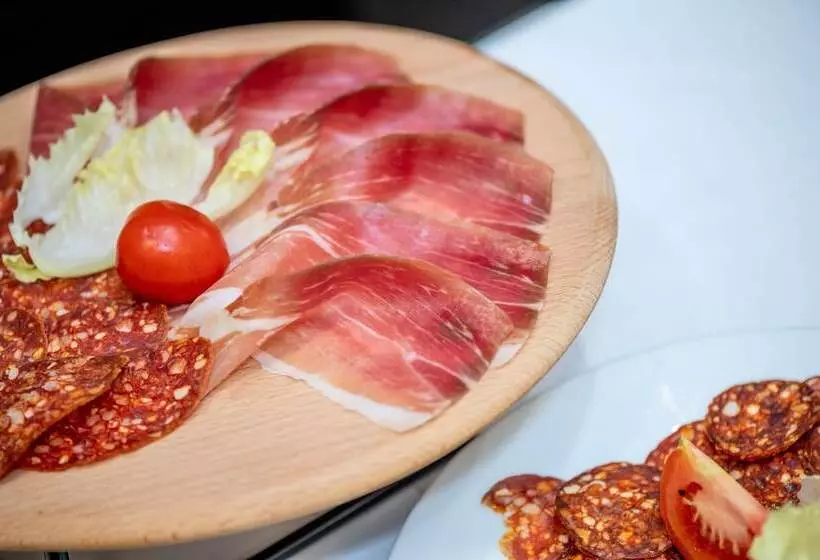 Fotos del hotel Golden Hill:  11