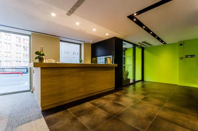 Fotos del hotel Metropolis:  3