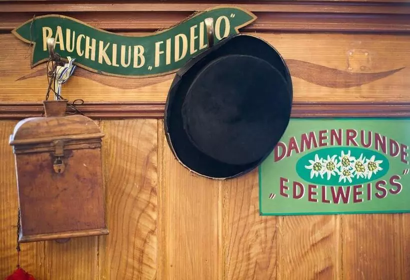 Fotos del hotel Schwalbe:  25