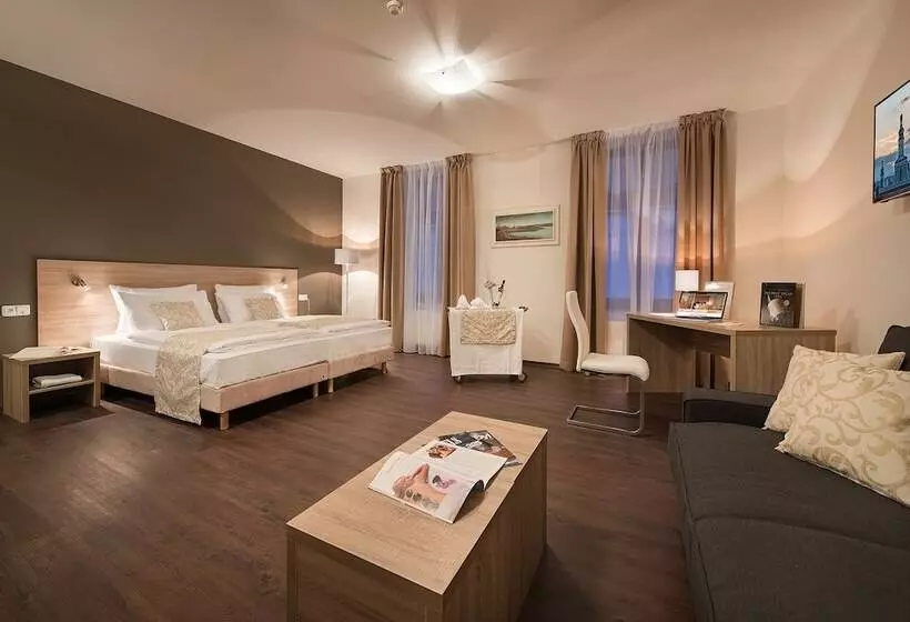 Fotos del hotel Grand Zvon:  16