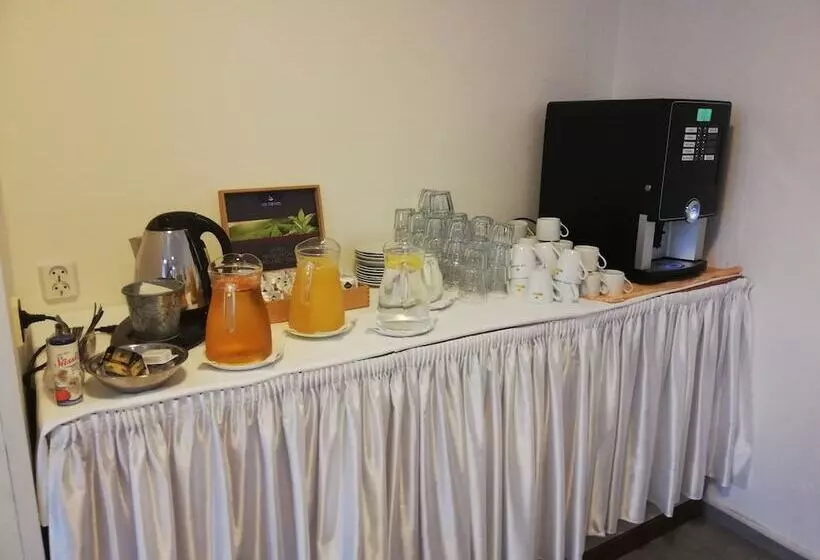 Fotos del hotel Svornost:  15