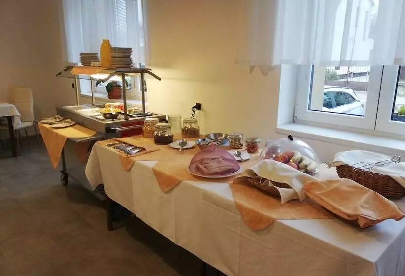 Fotos del hotel Svornost:  25