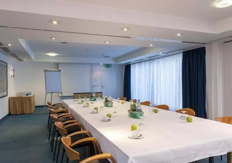 Fotos del hotel Good Morning + Leipzig:  5