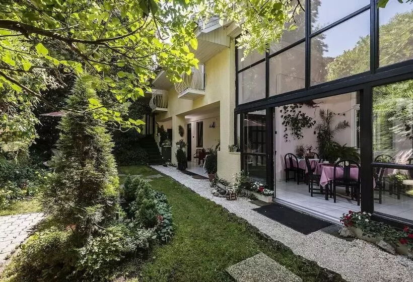 Fotos del hotel Romantik Eger:  14