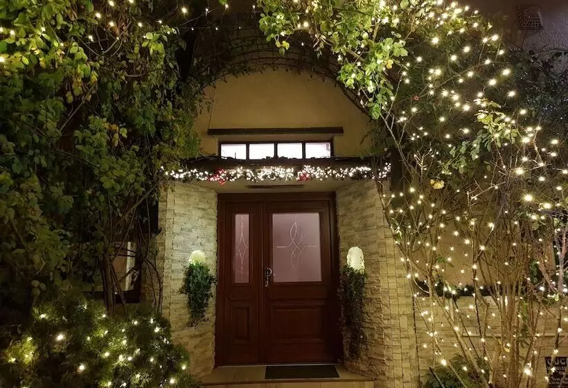 Fotos del hotel Romantik Eger:  4