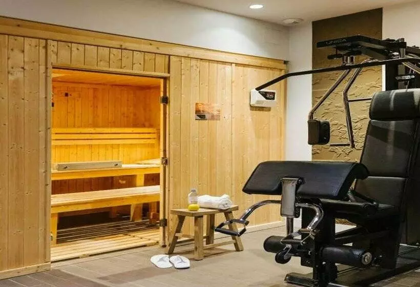 Fotos del hotel Le Parisis Paris Tour Eiffel:  2