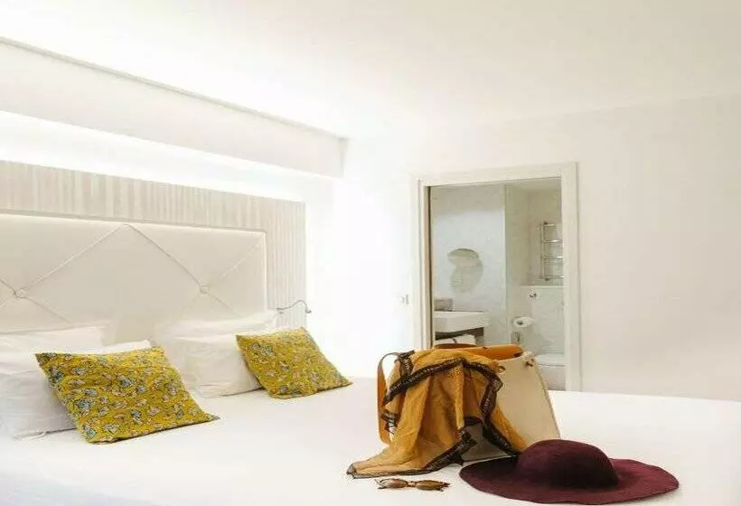 Le Parisis Paris Tour Eiffel