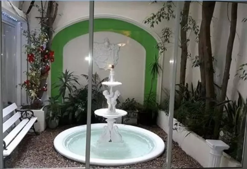 Fotos del hotel Lyon By Mh:  4