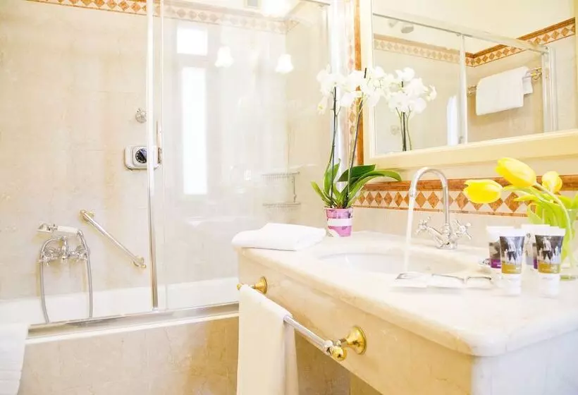 Fotos del hotel Ih Hotels Milano Regency:  5