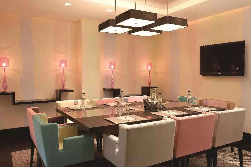 Fotos del hotel La Villa Des Ternes:  13