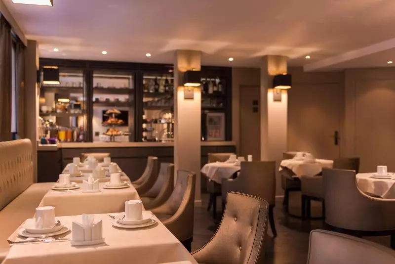 Fotos del hotel La Villa Des Ternes:  3