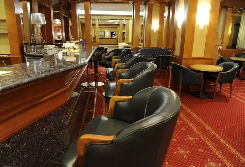 Fotos del hotel Tower Genova Airport   & Conference Center:  2