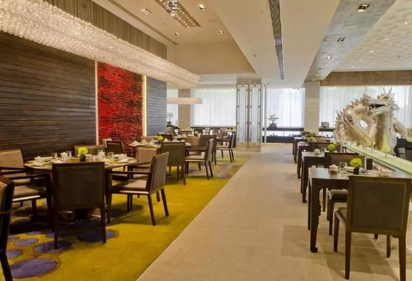 Fotos del hotel Taj Lands End:  10