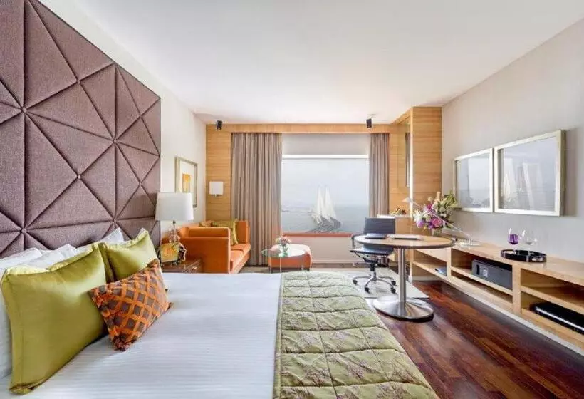 Fotos del hotel Taj Lands End:  20