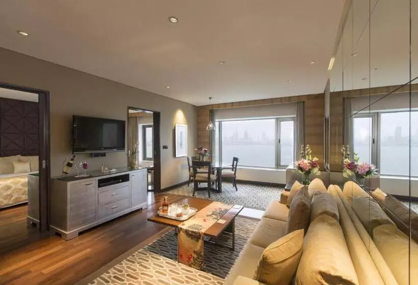 Fotos del hotel Taj Lands End:  25