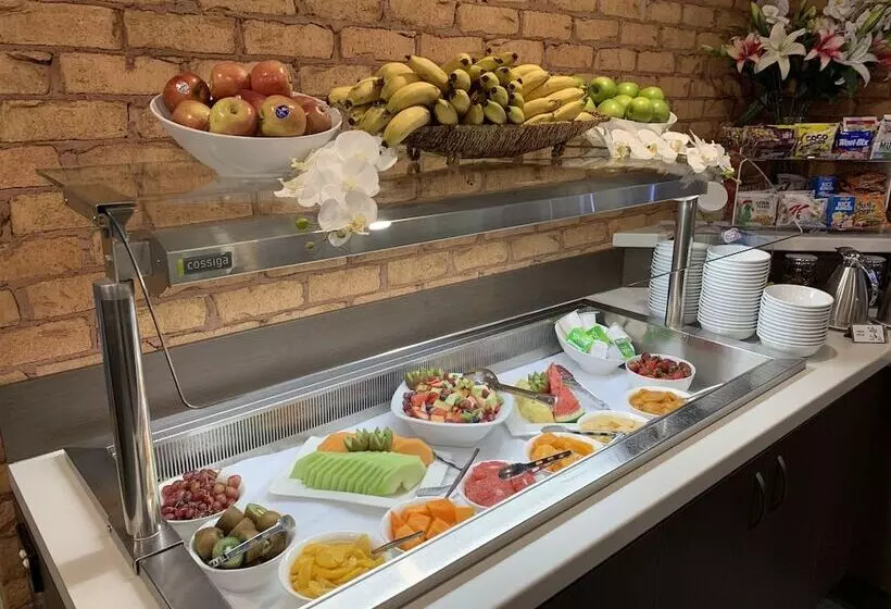 Fotos del hotel Comfort Inn And Suites Robertson Gardens:  4