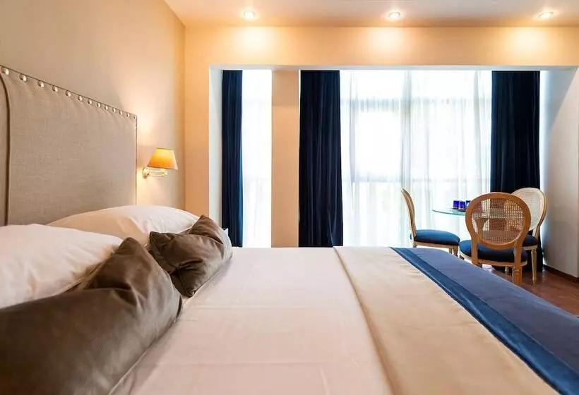 Best Western Plus Embassy