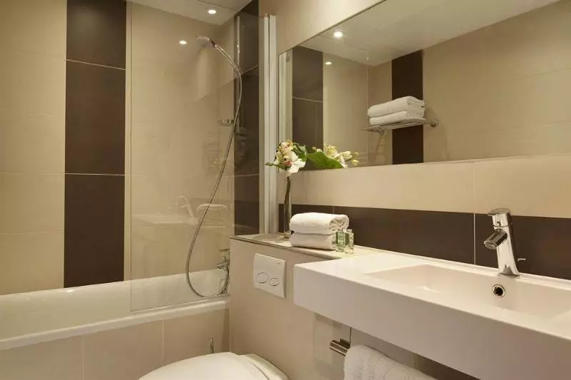 Fotos del hotel Hôtel Galileo Champs Elysées:  12