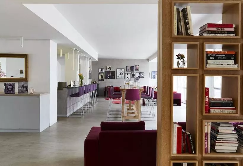 Fotos del hotel Indigo - Dusseldorf - Victoriaplatz, An Ihg:  2