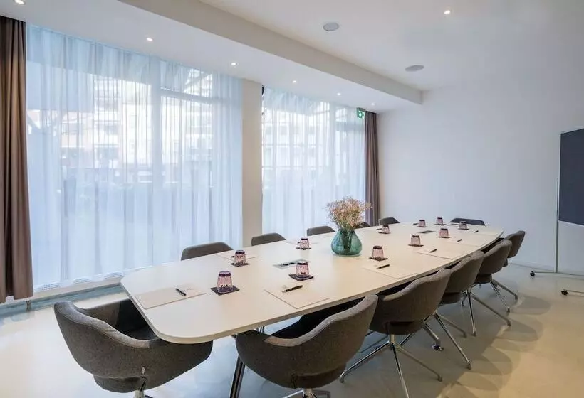 Fotos del hotel Indigo - Dusseldorf - Victoriaplatz, An Ihg:  5