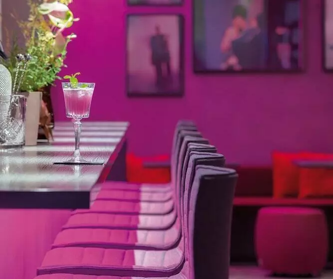 Fotos del hotel Indigo - Dusseldorf - Victoriaplatz, An Ihg:  17