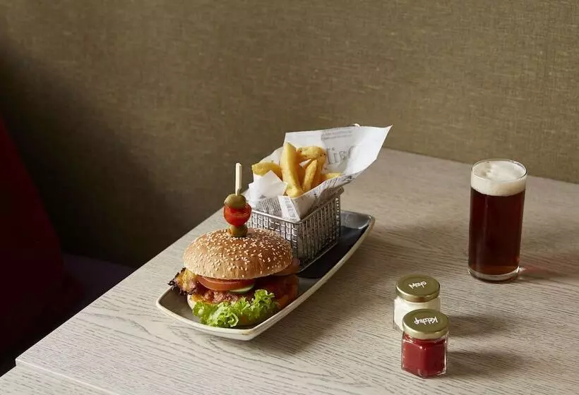 Fotos del hotel Indigo - Dusseldorf - Victoriaplatz, An Ihg:  16