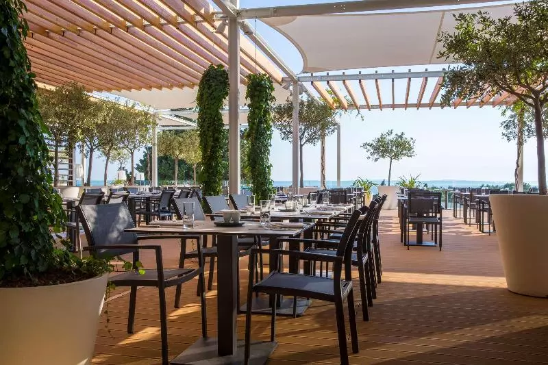 Fotos del hotel Radisson Blu Resort & Spa:  16