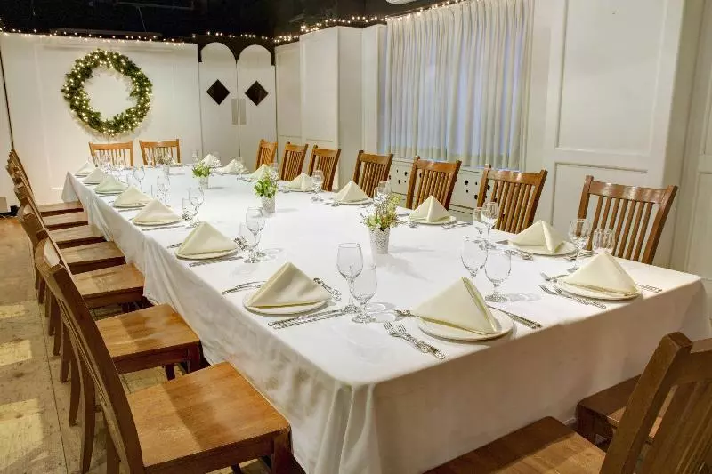 Fotos del hotel Roger Smith:  17