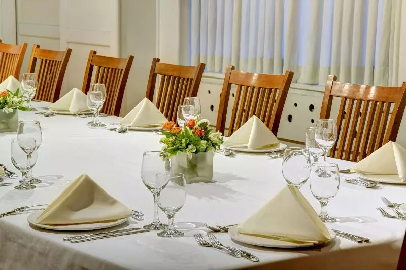 Fotos del hotel Roger Smith:  3