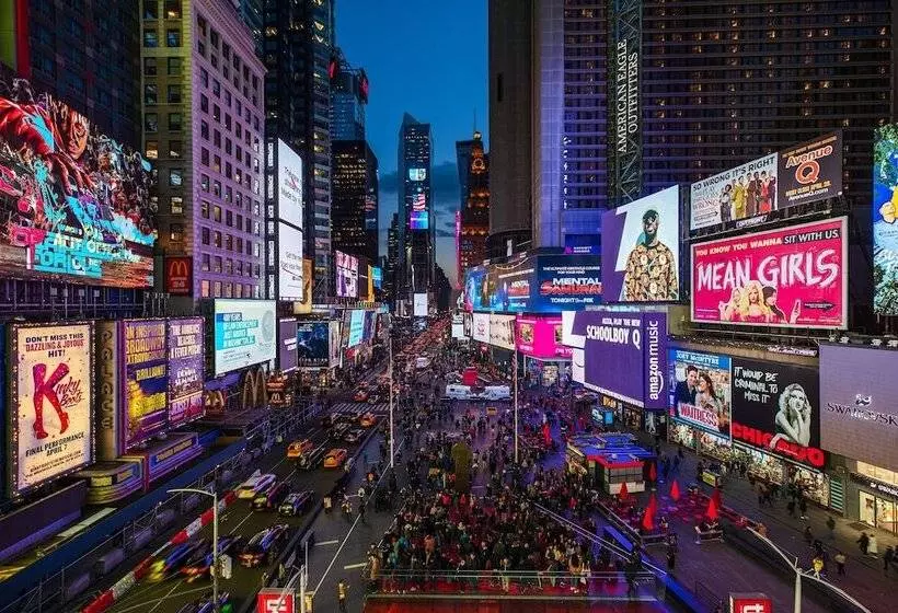Fotos del hotel Renaissance New York Times Square:  6