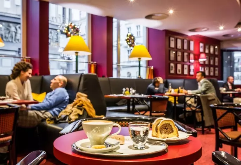 Fotos del hotel Art Nouveau Palace:  9