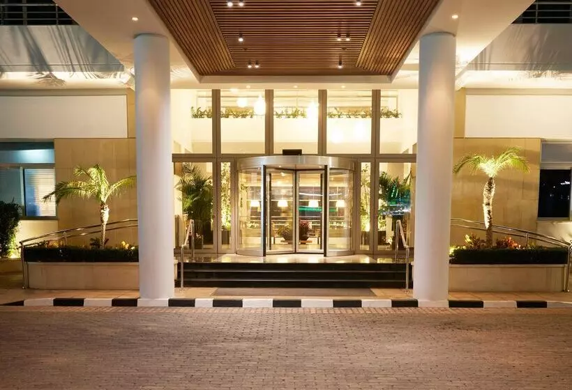 Fotos del hotel Mediterranean Beach:  10