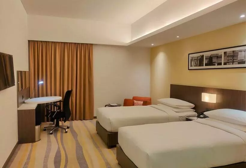 Fotos del hotel Fairfield By Marriott Ahmedabad:  15
