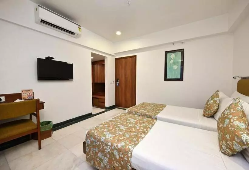 Fotos del hotel Parle International:  11