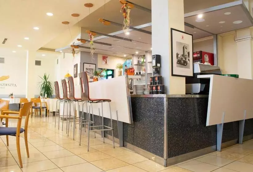 Fotos del hotel Szieszta:  7