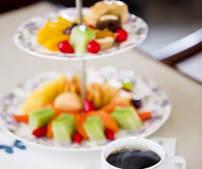 Fotos del hotel Charoen:  6