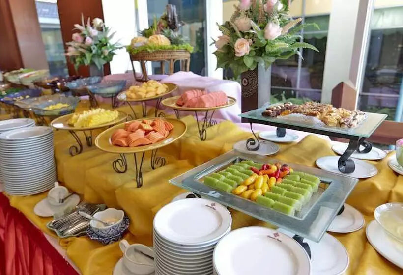 Fotos del hotel Charoen:  23