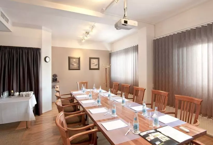 Fotos del hotel Holiday Inn Helsinki-vantaa Airport, An Ihg:  11