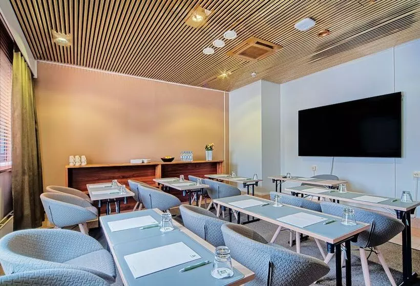 Fotos del hotel Holiday Inn Helsinki-vantaa Airport, An Ihg:  24