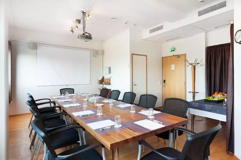 Fotos del hotel Holiday Inn Helsinki-vantaa Airport, An Ihg:  10