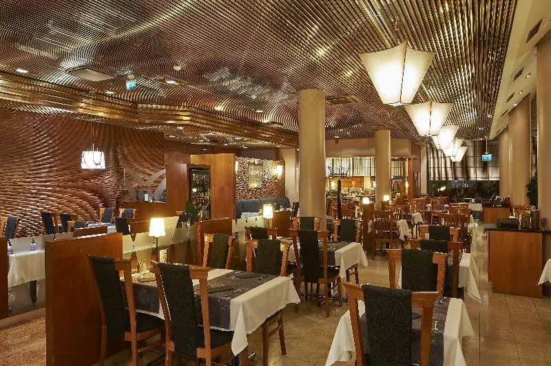 Fotos del hotel Holiday Inn Helsinki-vantaa Airport, An Ihg:  2