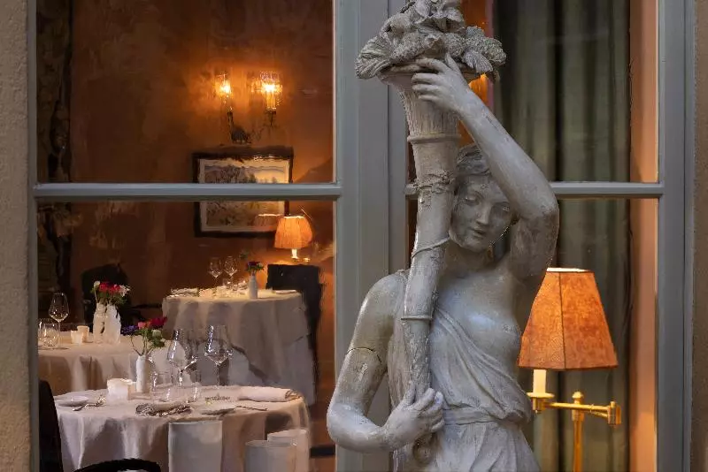 Fotos del hotel La Mirande:  13